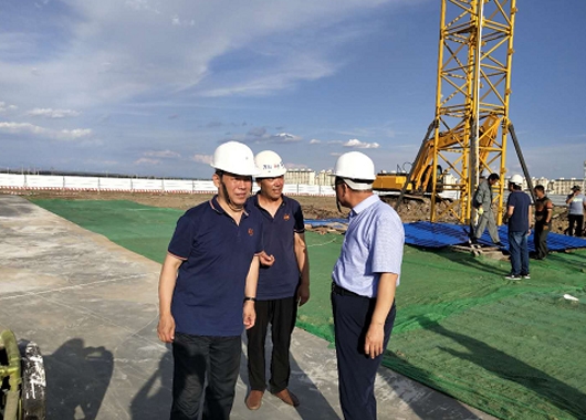 董事長兼總經(jīng)理陳有平到集寧分公司檢查工作